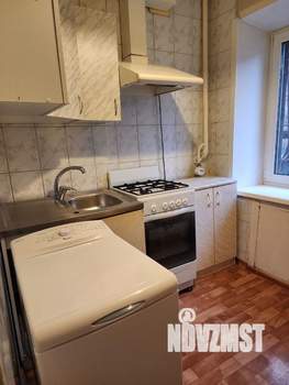 2-к квартира, вторичка, 44м2, 1/5 этаж