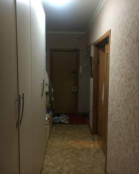 3-к квартира, вторичка, 63м2, 1/9 этаж