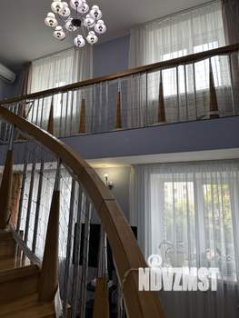 4-к квартира, вторичка, 179м2, 4/10 этаж