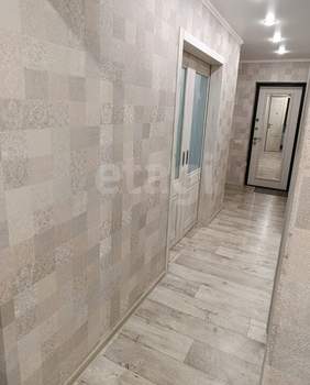 3-к квартира, вторичка, 63м2, 8/9 этаж