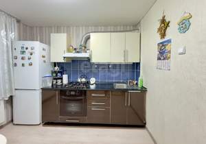 2-к квартира, вторичка, 50м2, 1/9 этаж