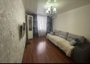 2-к квартира, вторичка, 42м2, 1/5 этаж