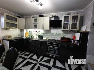 4-к квартира, вторичка, 101м2, 3/10 этаж