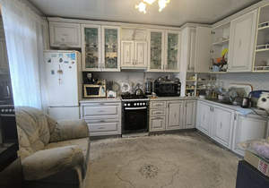 3-к квартира, вторичка, 80м2, 7/9 этаж