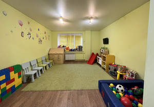 4-к квартира, вторичка, 80м2, 1/9 этаж