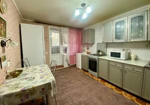 3-к квартира, вторичка, 72м2, 1/10 этаж