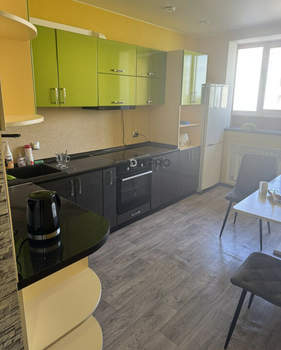 2-к квартира, вторичка, 63м2, 8/19 этаж