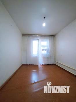 3-к квартира, вторичка, 74м2, 1/10 этаж