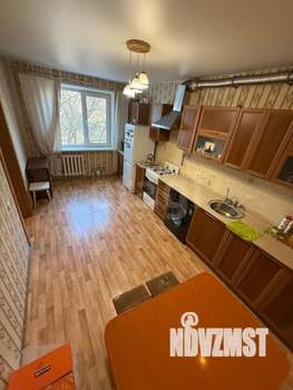 2-к квартира, вторичка, 68м2, 4/10 этаж