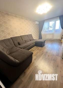 3-к квартира, вторичка, 80м2, 10/10 этаж