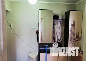 4-к квартира, вторичка, 63м2, 5/5 этаж