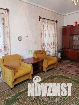 4-к квартира, вторичка, 63м2, 1/1 этаж