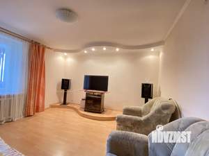 3-к квартира, вторичка, 82м2, 9/10 этаж
