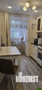 3-к квартира, вторичка, 61м2, 1/9 этаж