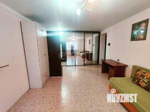 3-к квартира, вторичка, 61м2, 9/10 этаж