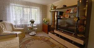 3-к квартира, вторичка, 65м2, 1/10 этаж