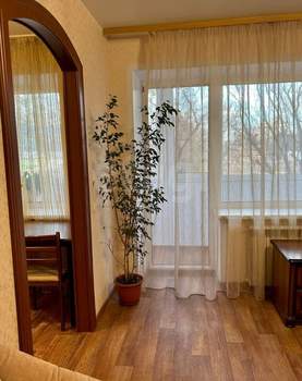 3-к квартира, вторичка, 65м2, 2/5 этаж