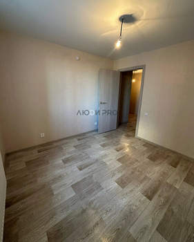 3-к квартира, вторичка, 63м2, 8/12 этаж