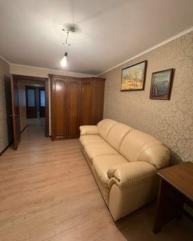 2-к квартира, вторичка, 60м2, 4/10 этаж