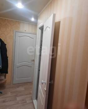 2-к квартира, вторичка, 44м2, 3/5 этаж