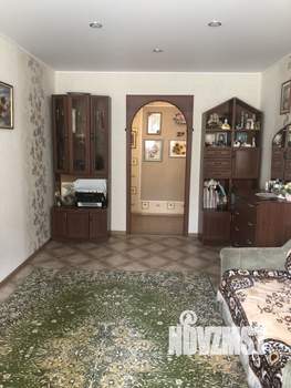 2-к квартира, вторичка, 52м2, 1/9 этаж