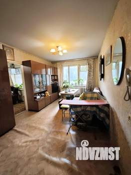 3-к квартира, вторичка, 57м2, 1/9 этаж