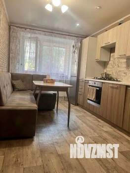 2-к квартира, вторичка, 65м2, 2/10 этаж