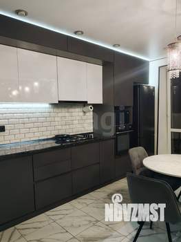 3-к квартира, вторичка, 94м2, 8/10 этаж