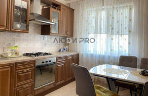 3-к квартира, вторичка, 80м2, 6/9 этаж