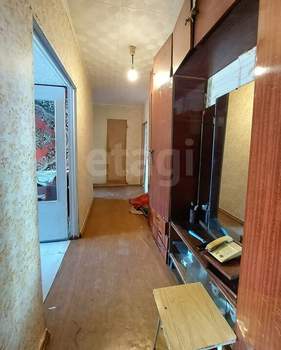 3-к квартира, вторичка, 64м2, 3/10 этаж