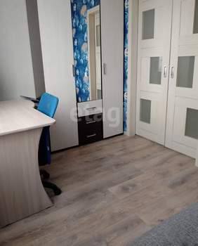 3-к квартира, вторичка, 64м2, 10/10 этаж