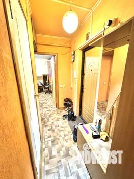 2-к квартира, вторичка, 44м2, 1/5 этаж