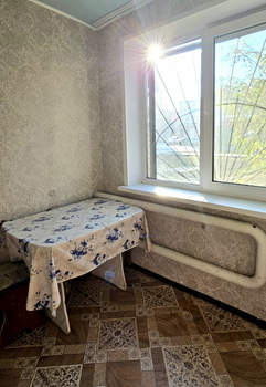 2-к квартира, вторичка, 35м2, 1/5 этаж