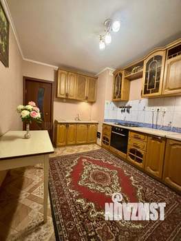 3-к квартира, вторичка, 74м2, 1/10 этаж