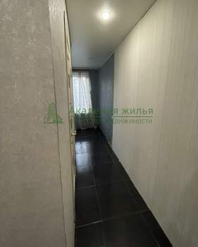 2-к квартира, вторичка, 44м2, 3/5 этаж