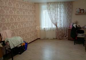 3-к квартира, вторичка, 82м2, 1/10 этаж