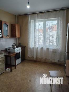 2-к квартира, вторичка, 63м2, 8/10 этаж