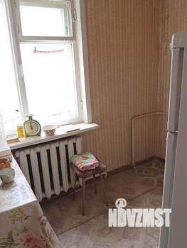 2-к квартира, вторичка, 40м2, 5/5 этаж