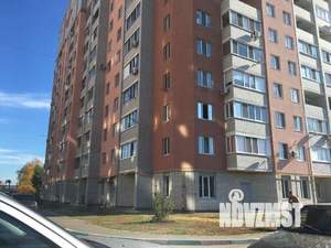 3-к квартира, вторичка, 100м2, 1/10 этаж