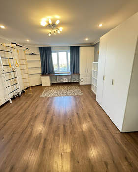 3-к квартира, вторичка, 90м2, 12/25 этаж