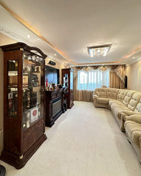3-к квартира, вторичка, 90м2, 10/14 этаж
