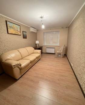 2-к квартира, вторичка, 60м2, 4/10 этаж