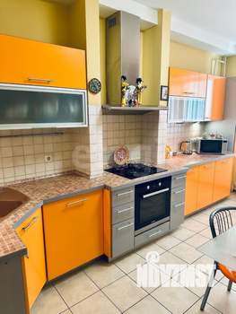 3-к квартира, вторичка, 104м2, 8/10 этаж