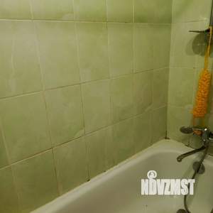 3-к квартира, вторичка, 58м2, 5/5 этаж