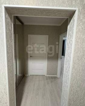 3-к квартира, вторичка, 81м2, 9/10 этаж