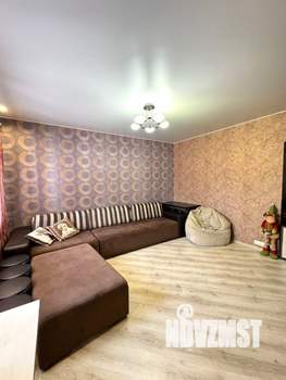 3-к квартира, вторичка, 110м2, 1/10 этаж