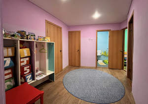 4-к квартира, вторичка, 80м2, 1/9 этаж