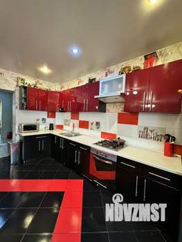 3-к квартира, вторичка, 110м2, 1/10 этаж