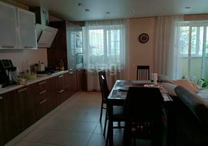 3-к квартира, вторичка, 82м2, 1/10 этаж