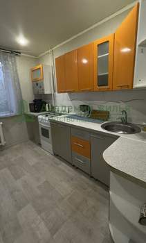 2-к квартира, вторичка, 50м2, 1/9 этаж